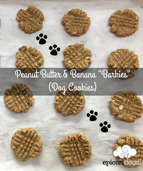 Dog Cookie Recipes, Homemade Dog Cookies, Dog Treats Homemade Easy, Peanut Butter And Banana, Dog Biscuit Recipes, Easy Dog Treats, Small Food, Dog Treats Homemade Recipes, Banana Cookies