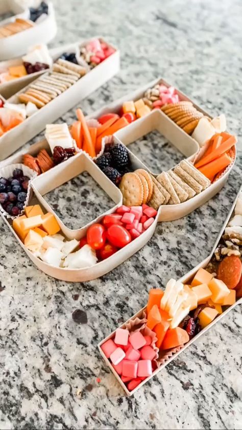 Charcuterie Letter Box Ideas, How To Make Letter Charcuterie Boards, Charcuterie Board In A Letter, Charcuterie Initials, Letters With Food, Diy Charcuterie Letters, Letter Tray Charcuterie, Charcuterie Board Letters Diy, Charcuterie Board With Letters