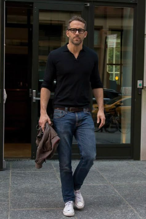 Fashion Men Over 40 Casual Street Styles, Casual Outfits For Men Over 40 Style, Mens Fashion 40 Year Old Style Men, Dress Shirt With Jeans, Ryan Reynolds Style, Shirt With Jeans, Black Dress Shirt, Below The Knee Dresses, Mens Fashion Work