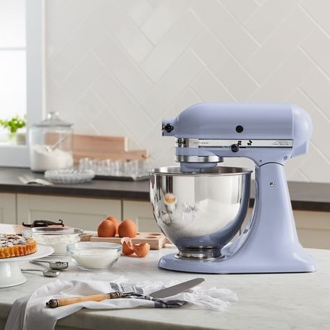 Kitchenaid artisan stand mixer