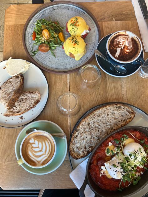 Brunch at ø12 in copenhagen 💐 #copenhagen #brunchrecipes #brunchideas #copenhagenfood #scandinavian #food Scandinavian Food, Copenhagen, Cafe, Cake