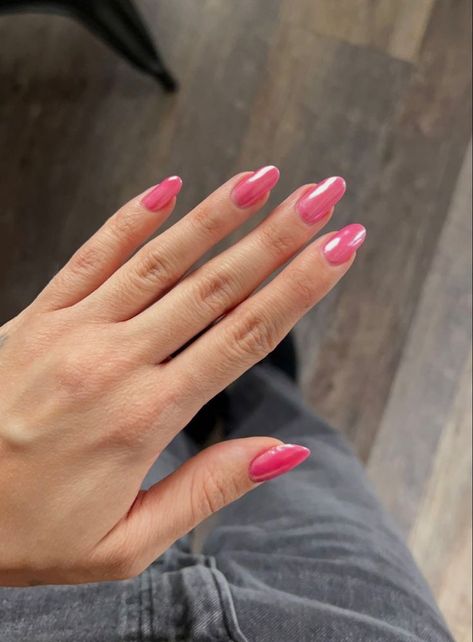 Pink Chrome Nail Powder, Dark Pink Glazed Nails, Short Nails Pink Chrome, Hot Pink Glazed Nails, Hot Pink Clear Nails, Fushia Chrome Nails, Hot Pink Crome Nail, Hot Pink Chrome Nails Almond, Hot Pink Metallic Nails