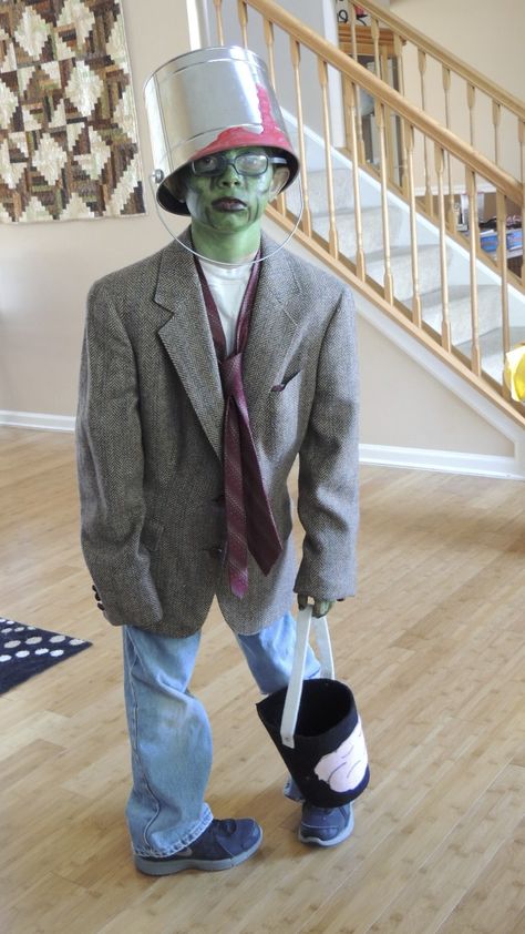 Bucket Head Zombie Zombie Costume Men, Zombie Themed Party, Zombie Costume Kids, Zombie Clothes, Zombie Halloween Costumes, Zombie Birthday, Zombie Costume, Homemade Costumes, Zombie Halloween