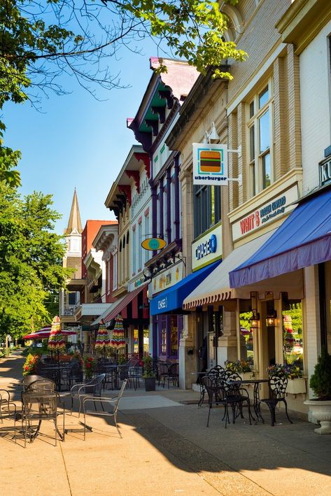 Best Things To Do In Granville - TravelAwaits Weekend In Cleveland Ohio, Ohio Hikes, Grove City Ohio, Boardwalk Village Celina Ohio, Granville Ohio, World Atlas, Ohio Travel, College Town, The Favorite