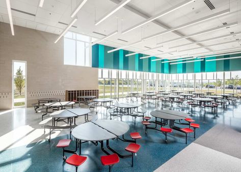 Brookview Elementary School - BWBR Education Design Interior, Cafeteria Design, Traditional Classroom, Student Centered Learning, School Interior, Inspire Students, Classroom Community, Education Center, Education Design