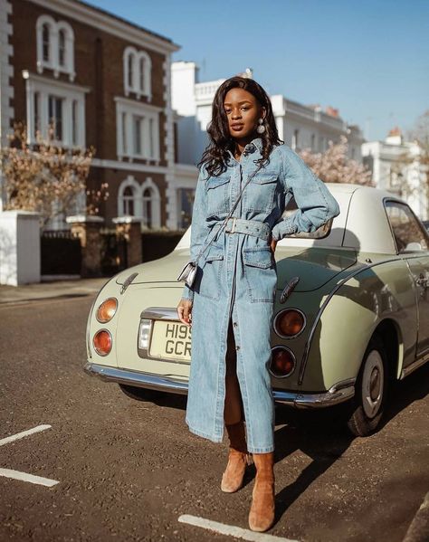 30 Work Outfits That Will Always Look Chic in the Office | Who What Wear UK Midi Jean Dress Outfit, Denim Dress Outfit 2023, Midi Denim Dress, Denim Midi Dress Outfit, Denim Shirt Dress Outfit, Jeans Dress Outfit, Denim Dress Outfit, Outfit Bar, Midi Dress Outfit