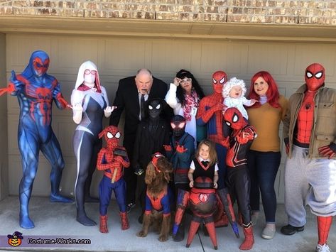 Into The Spiderverse Costume Family, Spider Man Halloween Family, Spidey And His Amazing Friends Family Costume, Spiderverse Trunk Or Treat, Spiderverse Family Costumes, Spidey Family Costume, Spiderverse Halloween Costume, Spiderman Family Costumes Halloween, Spider Man Family Halloween Costumes