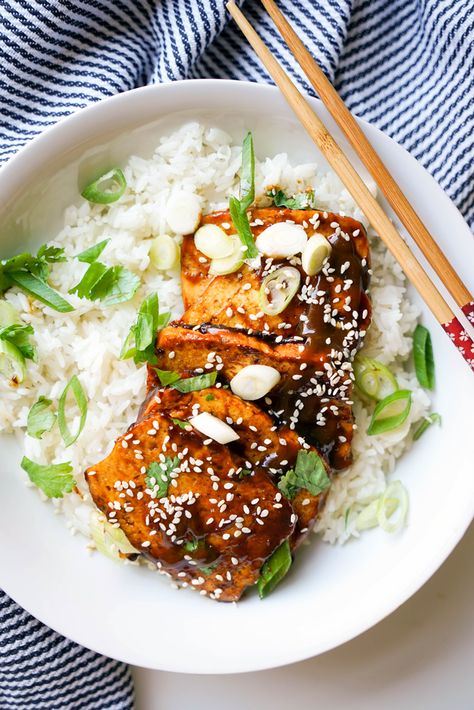 Hoisin Tofu, Vegan Food Recipes, Meat Replacement, Veggie Stir Fry, Us When, Grilled Veggies, Fried Tofu, Vegetarian Cooking, Hoisin Sauce