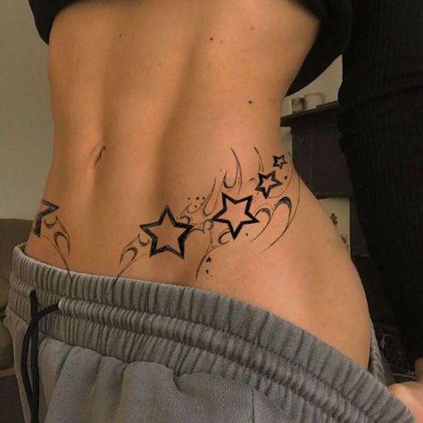 Stomach Tattoos Stars, Star Tattoo Stomach, Tatuajes Y2k, Star Tramp Stamp, Tight Tattoos, Tattoos For Women On Thigh, Brother And Sister Tattoo Ideas, Sister Tattoo Ideas, Jagua Henna