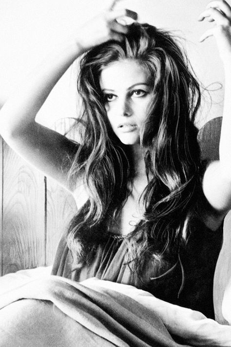 "Marriage functions best when both partners remain somewhat unmarried." - Claudia Cardinale, circa 1960s. Claudia Cardinale, Italian Beauty, Italian Actress, Actrices Hollywood, White Photo, Women In History, Classic Beauty, Vintage Beauty, Classic Hollywood