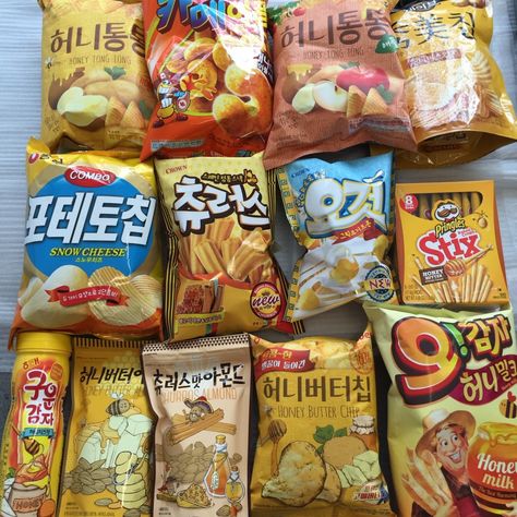 Asian Snacks Aesthetic, Korean Snacks Aesthetic, Korean Snacks Products, Snacks Aesthetic, Japan Snacks, South Korean Food, Korean Things, Korean Snacks, K Food