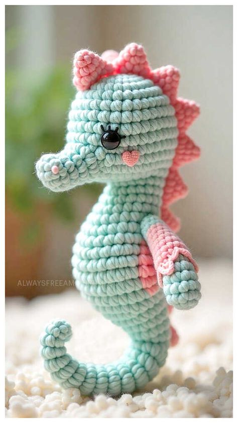 Crochet Seahorse Amigurumi Free Pattern Seahorse Crochet Pattern Free, Crochet Seahorse Free Pattern, Crochet Sea Creatures Free Patterns, Quick Amigurumi Pattern Free, Amigurumi Seahorse, Crochet Seahorse, Stuffy Pattern, Crochet Stuffy, Baby Craft Ideas