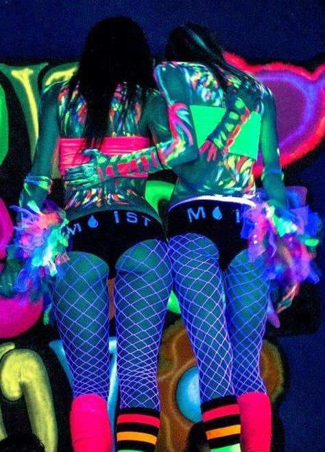 Neon Rave Outfits, Neon Rave, Festival Mode, Raver Girl, Edm Girls, Rave Style, Rave Girls, Rave Babe, Edc Outfits