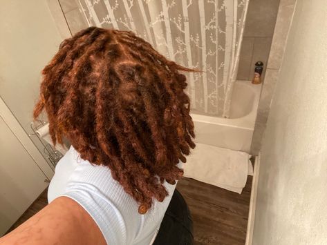 Copper Brown Locs, Honey Brown Locs Black Women, Ginger Locs Black Women, Colored Locs Black Women, Locs Ideas, Locs Black Women, Locs Inspiration, Dyed Dreads, Dreadlocks Hair Care