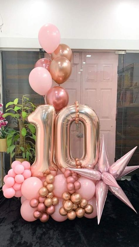 Balloon Bouquet Anniversary, Number Balloon Arrangements, 10 Balloon Bouquet, Balloon Arrangements Birthday, Ballon Buquet, Balloon Bouquet Diy, Diy Lace Ribbon Flowers, Pink Birthday Cakes, Balloon Display