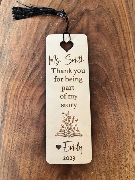 This Bookmarks item by MJBrownCustoms has 24 favorites from Etsy shoppers. Ships from Canada. Listed on 21 Jun, 2023 Teacher Present Ideas, Engraved Teacher Gifts, Teacher Bookmark, Diy Laser Engraver, Educational Assistant, Wood Laser Ideas, Note Pad Holder, Laser Cut Wood Crafts, Laser Projects