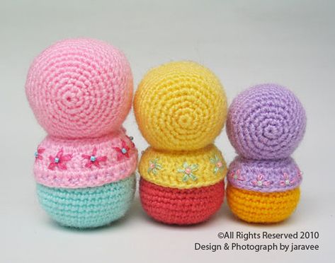 Beaded Flowers Patterns, Russian Nesting Dolls, Matryoshka Doll, Double Crochet Stitch, Single Crochet Stitch, Kokeshi Dolls, Nesting Dolls, Amigurumi Doll, Crochet Animals