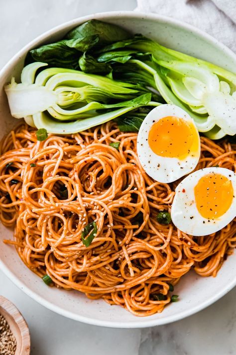 Quick Sesame Gochujang Noodles Recipe | Little Spice Jar Gochujang Noodles, Indian Samosas, Something Good To Eat, Gochujang Sauce, Tahini Paste, Sesame Noodles, Tofu Stir Fry, One Pot Dinners, Food Substitutions