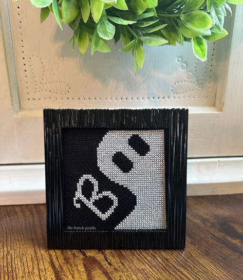 This is a new series of patterns that fit in a 4 x 4 inch frame, change them out for themes or holiday. Quick and easy, can be stitched in a day.  Make several and display them in a tier tray or coffee bar.  Boo Ghost whitework, stitched on black 14 ct aida To search for more, visit my shop and enter 4 x 4 and all the patterns of this size will appear. This is a digital download pattern, not a finished product. The PDF digital download will be available once the payment is received. Photos do have a watermark, the pattern will not. Instant Download PDF includes color pattern chart list of DMC thread color key section I used 14 ct aida in hand dyed tangerine, the fabric is not included you may use the fabric of your choice. Pattern size is 3.1" w x 3.4" h Stitch size is 46w x 48h 1 dmc flos Cute Halloween Cross Stitch, Ghost Cross Stitch Pattern, Small Halloween Cross Stitch Patterns, Ghost Cross Stitch, Halloween Trio, Halloween Cross Stitch Charts, Halloween Cross Stitch, Pumpkin Cross Stitch, Stitch Halloween