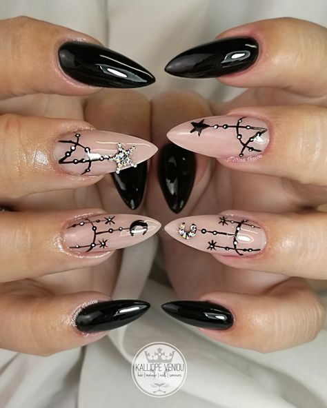 Matte Black Gel Nails Ideas, Nude Witchy Nails, Black Moon Nails, Black And Nude Nails, Mandala Nails, Witchy Nails, Halloween Acrylic Nails, Moon Nails, Gothic Nails