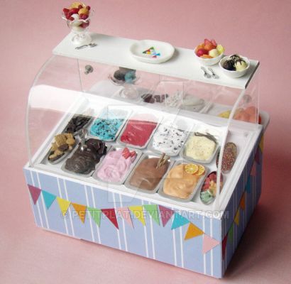 Mini Choses, Ice Cream Display, Miniature Ice Cream, Doll Food, Mini Craft, Tiny Food, Polymer Clay Miniatures, Miniature Diy, Clay Food