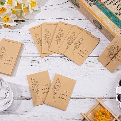 Seeds Storage, Wedding Seed Packet Favors, Wet Wedding, 1920s Wedding Theme, Seeds Gifts, Seed Storage, Let Love Grow, Seed Wedding Favors, Inexpensive Wedding Favors