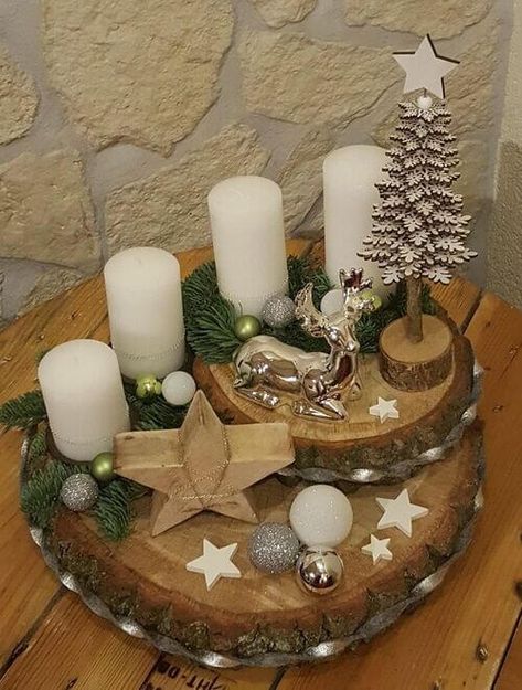 27 Easy Christmas Centerpieces To DIY This Holiday Season Christmas Advent Candles Ideas, Advent Candles Ideas, Christmas Decorations Centerpiece, Soya Mumu, Christmas Candle Decorations, Christmas Centerpieces Diy, Easy Christmas Decorations, Advent Candles, Diy Christmas Decorations Easy