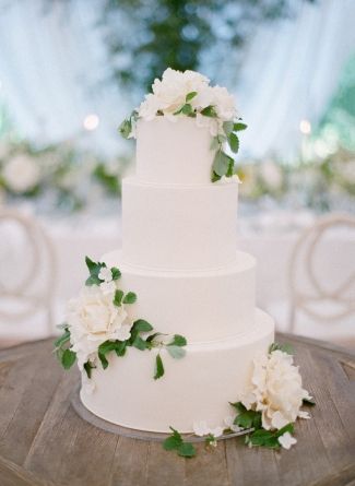 Strawberry Wedding Cakes, 4 Tier Wedding Cake, Dream Wedding Cake, Classic Wedding Cake, Romantic Wedding Cake, Events Design, Wedding Cake Table, Simple Wedding Cake, Socal Wedding