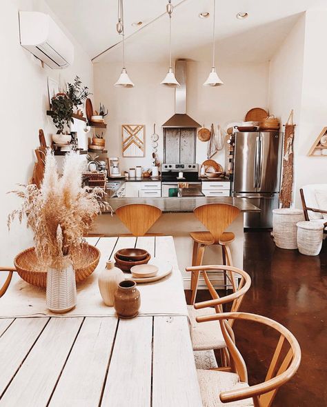 Slowtide Home with The Stella Blue Gallery Decor Ikea, In The Summertime, Quirky Decor, Quirky Home Decor, Bohemian Bedroom, Bohol, Stunning Kitchens, Trendy Kitchen, Wood Kitchen