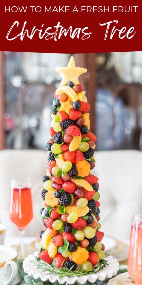 Christmas Fruit Ideas Parties, Fruit Charcuterie Tree, Christmas Fruit Display Ideas, Christmas Fruit Kabobs For Party, Reindeer Fruit Platter, Cute Christmas Fruit Trays, Christmas Fruit Bouquet, Christmas Fruit Tray Ideas Xmas Trees, Christmas Fruit Screwers