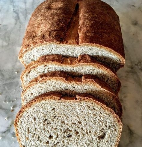 Recipe for rye bread: This is a great loaf for beginners. It’s a sturdy, easy, straight forward recipe, and doesn’t take a lot of active time, which makes it perfect for those of us “baking while working”. I’ve doubled the caraway seeds, for just a little more flavor. #sandwichrye #classicrye #jewishrye Rye Bread Recipe Easy, Rye Bread Sandwiches Ideas, Crusty Rye Bread Recipe, Soft Rye Bread Recipe, Rye Sandwich Bread, Recipe For Sandwich, Dark Rye Bread Recipe, Rye Bread Sandwiches, Homemade Rye Bread