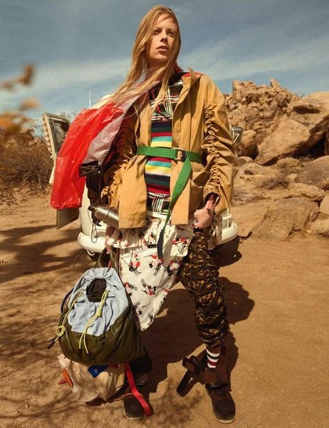 Lexi Boling Fronts 'Moonrise Kingdom' By Mario Testino For Vogue UK January 2017 — Anne of Carversville  http://www.anneofcarversville.com/style-photos/2017/1/7/lexi-boling-fronts-moonrise-kingdom-by-mario-testino-for-vogue-uk-january-2017 Rocks Reference, Layered Winter Outfits, Lexi Boling, Beach Fashion Editorial, Scouting For Girls, Lucinda Chambers, Boho Brand, Holiday Party Fashion, Magazine Vogue