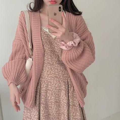 Modest Coquette Outfits, Kids Song, Korean Girl Fashion, Pink Outfits, 가을 패션, Outfits Casual, Korean Outfits, Soft Girl, Modest Outfits