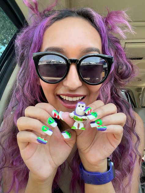 Im super excited about Lightywar coming out soon (watching on my 18th birthday, june 16th!) i went to get lightyear nails done. Theres some blemishes but i love them! Buzz Lightyear Nail Art, Buzz Light Year Nails, Buzz Nails, Buzz Lightyear Nails, My 18th Birthday, Arts Ideas, Halloween 2022, Halloween Costumes Makeup, Nails Done