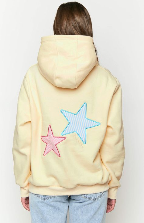 RESTOCK: Tuesday 17th September 8am AEST   Cream Star Graphic Hoodie  How to style: Love a graphic hoodie ()? Us too! This gorgeous cream hoodie will keep you cosy all through winter () while looking effortlessly cool with the star patch features. Wear with baggy jeans for a comfy fit and elevate with some gold hoops () to finish!  Features:       * Fleece lined    * Long sleeves    * Ribbed sleeve cuffs and bottom hem    * Mid weight material    * Pull on design    * Front pockets    * Hooded s Striped Tube Top, Star Graphic, Cream Hoodie, Winter Decoration, Embroidery Hoodie, Yellow Hoodie, Star Embroidery, Fall Sweatshirt, Chunky Knits Sweater