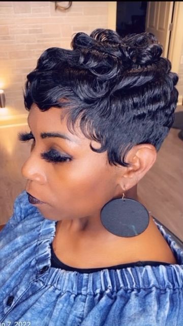 27 Piece Hairstyles For Black Women, Short 27 Piece Hairstyles Quick Weave, Women Bob Haircut, 27 Piece Hairstyles, Sassy Hairstyles, Finger Waves Short Hair, Hair Recipes, Black Hair Short Cuts, Short Sassy Haircuts