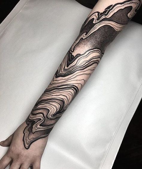 Another killer by @raphcemo guest at @ceremonytattoosociety (@kidsloveinkeast )#ttt #tattooing #tattoo #contemporarytattooing #sangbleu #tatouage #inked #bodyart #TTTpublishing www.sangbleu.club/shop/publications/ Tato Lengan Bawah, Design Tatuaje, Forearm Tattoos For Men, Unique Forearm Tattoos, Tato Suku, Mangas Tattoo, Neotraditional Tattoo, Hamsa Tattoo, Forearm Sleeve