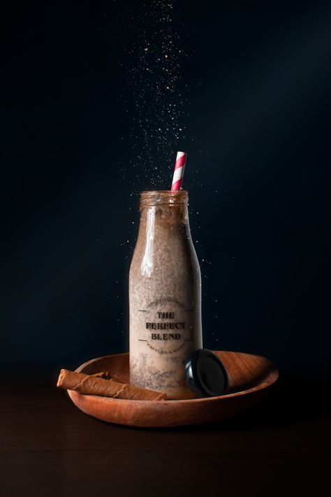 Milkshakes Photography, Shake Photography, Milkshake Photography, Food Product Photography, Coffee Lifestyle, Lifestyle Images, Food Photography Inspiration, Food Photography Tips, Food Product