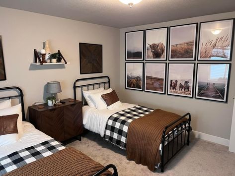 Boys Hunting Theme Bedroom, Boy Hunting Bedroom, Hunting Bedroom For Boys, Farm Bedroom Ideas For Boys, Hunting Boys Room, Hunting Bedroom Ideas, Boys Hunting Bedroom Ideas, Rustic Boys Bedroom, Boys Farm Bedroom