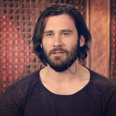 #sundayvibes sexy Rollo #clivestanden 💓 Clive Standen #rollogasm #vikings Clive Standen, Handsome Bearded Men, Travis Fimmel, Man Crush Everyday, Camp Half Blood, Hollywood Actor, Chris Hemsworth, Man Crush, Writing Inspiration