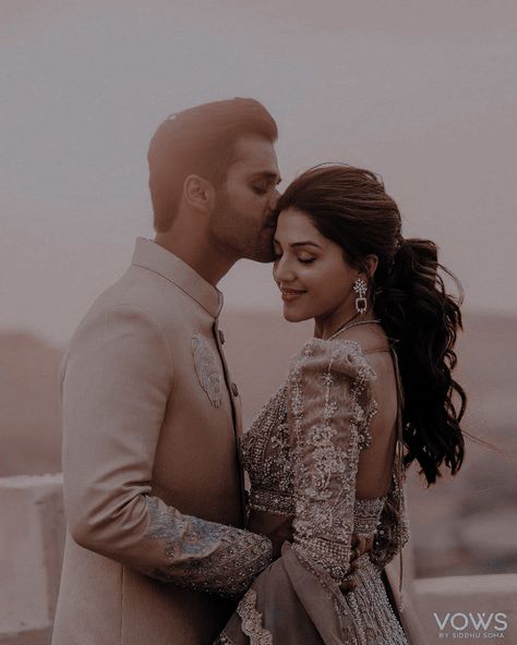 Couple Poses Lehenga, Indian Couple Poses Desi Wedding, Wedding Picture Poses Indian, Wedding Couple Poses Aesthetic, Indian Wedding Engagement Photos, Photo Shoot Ideas For Wedding, Indian Engagement Aesthetic, Engagement Portraits Indian, Couple Pose For Engagement