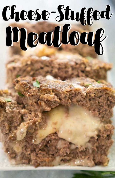 Meatloaf Recipe With Cheese, Cheese Stuffed Meatloaf, Stuffed Meatloaf, Best Beef Recipes, Cheese Making, Easy Cheese, Amish Recipes, Meatloaf Recipe, Cheese Stuffed