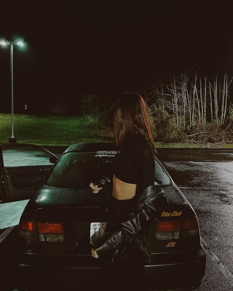 Street Racer Aesthetic, Street Racer, Car Girl Aesthetic, Jdm Girls, Car Poses, Girl Background, Racing Girl, Love Wallpaper Backgrounds, Beautiful Love Pictures