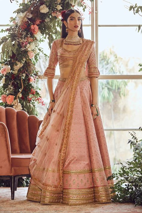 Sulakshana Monga, Blush Pink Lehenga, Dabka Work, Rose Delivery, Gold Skirt, Pink Lehenga, Antique Roses, India Fashion, Life Motivation