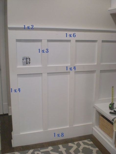 board and batten with board sizes Batten Wall, Bathroom Paneling, Casa Clean, Board And Batten Wall, Hemma Diy, Board And Batten, Wainscoting, Home Reno, Diy Home Improvement