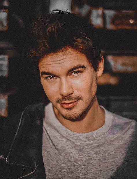 Caleb Rivers, Tyler Blackburn, Camp Jupiter, Roswell New Mexico, Roleplay Characters, Man Crush, Pretty Little Liars, Cute Couples Goals, My Crush