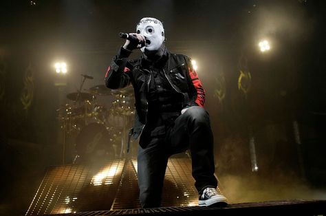 men's black pants #Slipknot Corey Taylor #720P #wallpaper #hdwallpaper #desktop Slipknot Concert, Love Quizzes, Arte Heavy Metal, Slipknot Corey Taylor, Metal Meme, All Hope Is Gone, Rap Metal, Kurama Naruto, Paul Gray