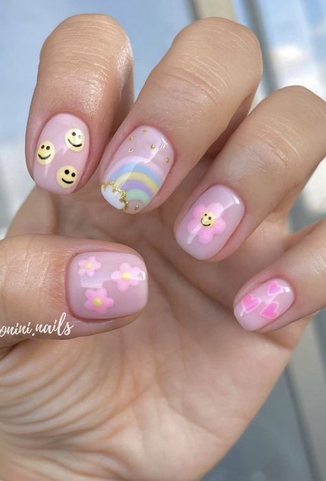 Kids Nail Polish Ideas, Kids Nail Designs Simple Short, Summer Kids Nails, Preppy Nails For Kids, Nail Ideas For Little Kids, Easter Nails For Kids, Kids Spring Nails, Kids Summer Nails Designs, Nail Art For Kids Easy