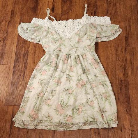 Disney Coquette, Fairy Flowers, Coquette Fairy, Green Floral Dress, Light Green, Floral Dress, Size Medium, Disney Princess, Disney