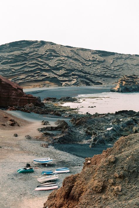 Canary Islands Lanzarote, Canary Islands Spain, Spain Holidays, Hong Kong Travel, Italy Travel Guide, Sainte Marie, Las Vegas Hotels, Nightlife Travel, Balearic Islands